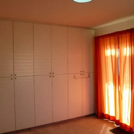 Private Deluxe With Balcony At Datacom Building * Λευκωσία